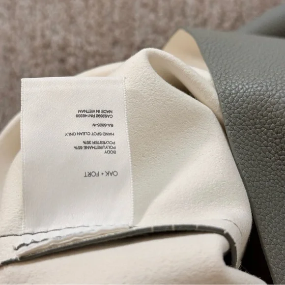 OAK + FORT The City Tote Bag in Sage - Picture 9 of 11